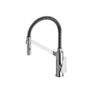 Daniel Omega keukenkraan chroom 360° draaibaar met flexibele zwarte slang en handdouche