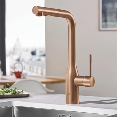 grohe essence eenhendel keukenmengkraan uittrekbaar draaibaar warm zonsondergang geborsteld 30270dl0 grohe essence eenhendel keukenmengkraan uittrekbaar draaibaar warm zonsondergang geborsteld 30270dl0